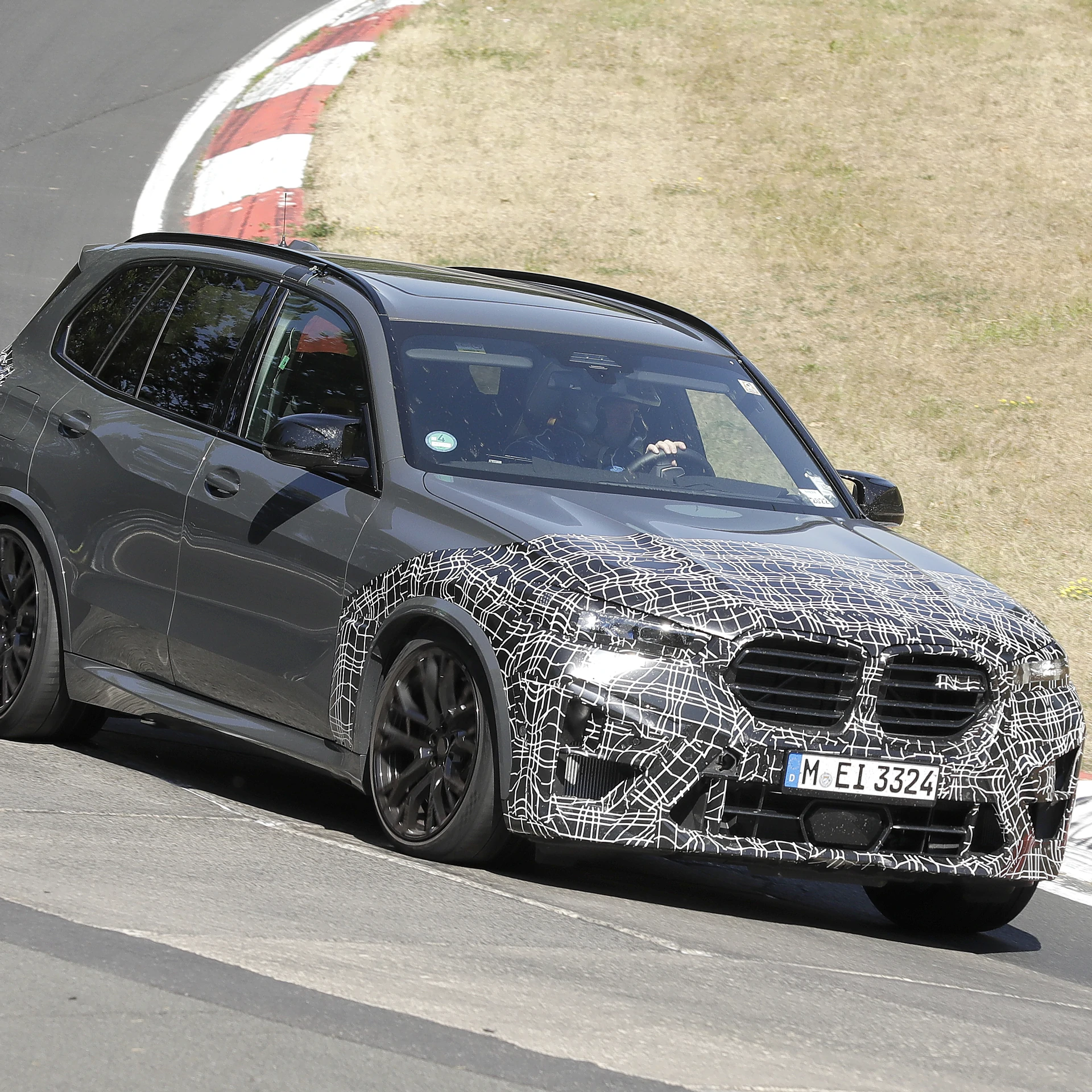 BMW X5M met facelift:
