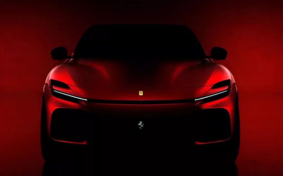 2023 Ferrari Purosangue SUV: